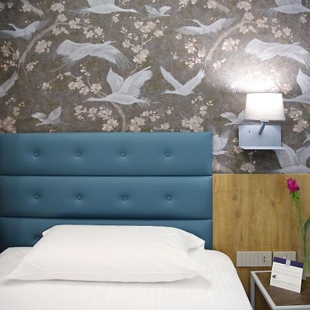 Hotel Palace Battipaglia Esterno foto