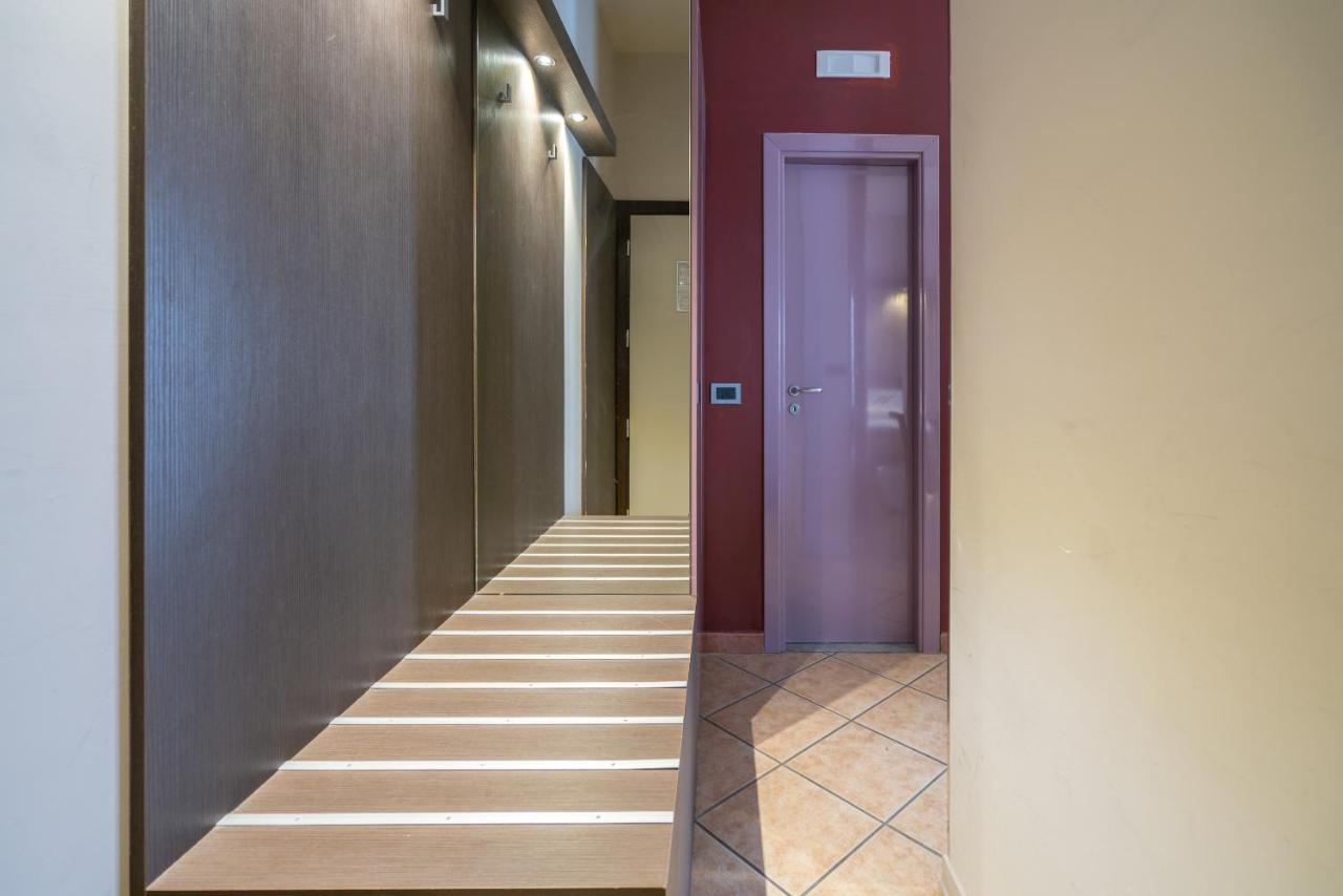 Hotel Palace Battipaglia Esterno foto